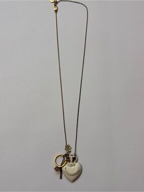 Vintage juicy couture heart charm necklace